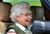 queen_elizabeth_in_car.jpg